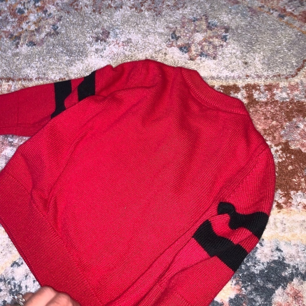 GAP DISNEY Donald Duck Red Knit Boys Crewneck Sweater Disneyland Size 12-18 Mos - Picture 3 of 3